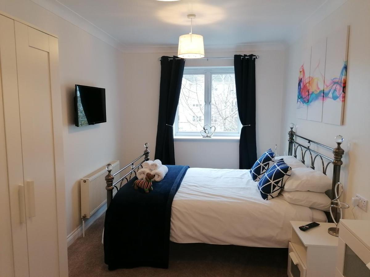 Luxury Modern 2 Bed Apartment, Free Undercroft Parking For 1 Car Southampton Dış mekan fotoğraf